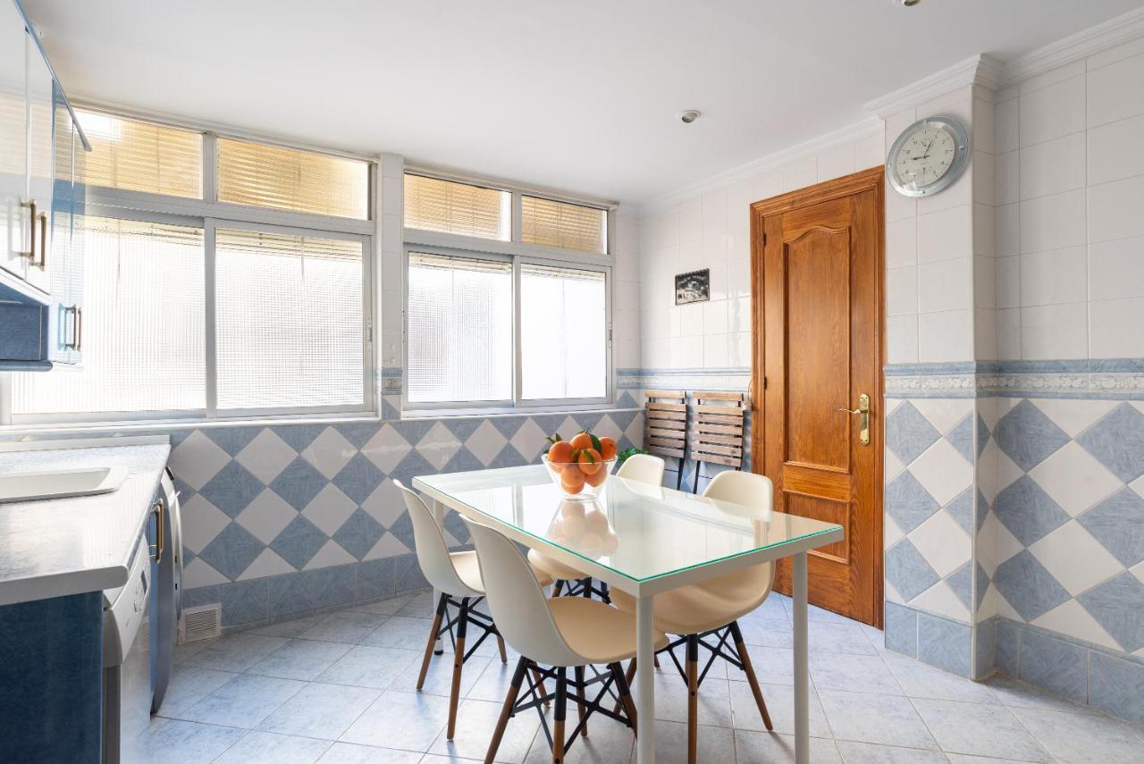 Apartamento San Francisco Apartment Малага Екстериор снимка
